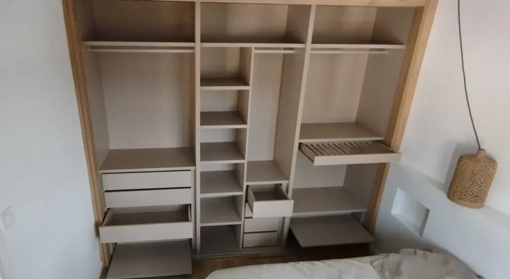 interior de armario personalizado