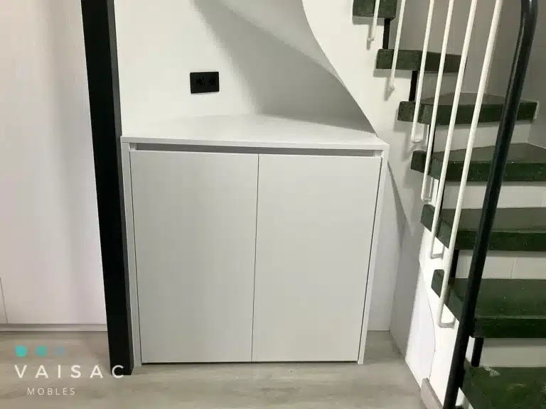 Armarios bajo escalera